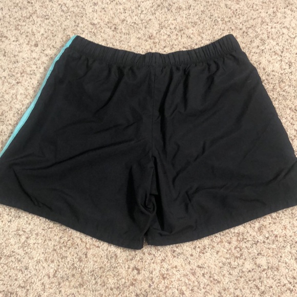 Nike shorts - Picture 4 of 4